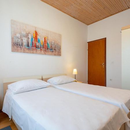 Apartments By The Sea Jelsa, Hvar - 11319 เยลซา ห้อง รูปภาพ