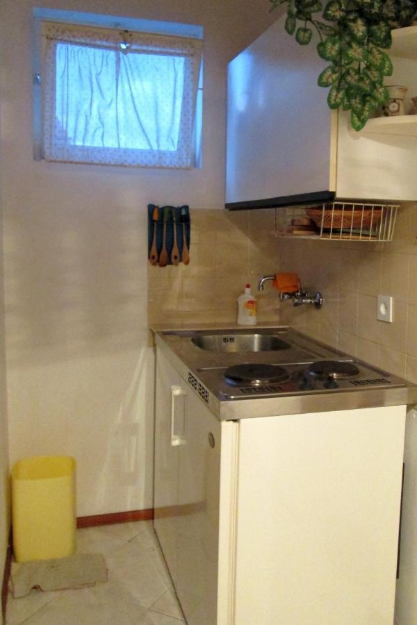 Apartments By The Sea Jelsa, Hvar - 11319 เยลซา ภายนอก รูปภาพ